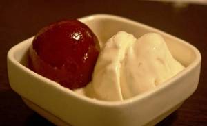 Jamoon With Ice Cream