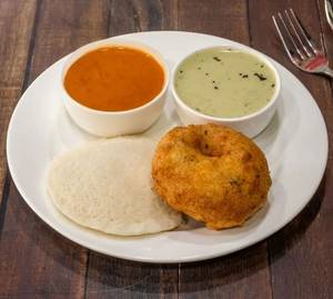 Idli (1 Pc) Vada (1 Pc)
