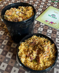 Bucket Dum Biriyani Mutton[3-persons] With 600 Ml Soft Drink