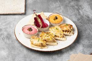 Mediterranean Non Veg Platter
