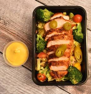 Peri Peri Chicken Salad With Honey Mustard Dressing