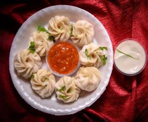Steamed Momos