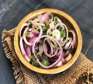 Onion salaad