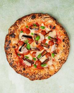 Corn Tomato Pizza 