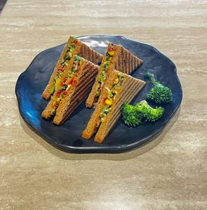 English Veggie Sandwich