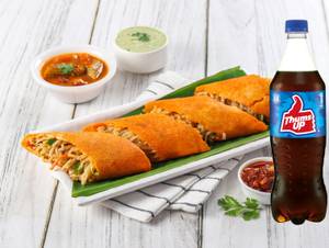 Chop Suey Dosa + Soft Drink (200 Ml)