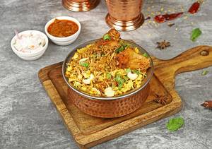 Chicken Mughlai Biryani [half]