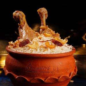 Murgh Yakhni Pulao [ Serves 2 ]