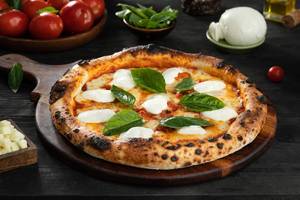 Naples Express Margherita Pizza with Goat Cheese(4 Slice)