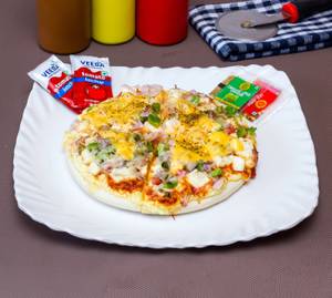 8" Paneer Masala Cheese Pizza