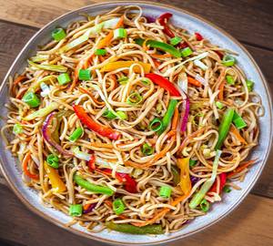 Veg Hakka Noodles