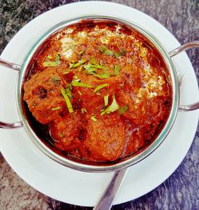 Soya chaap butter masala