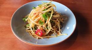 Thai Som Tam Salad