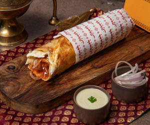 Shezwan Egg Roll