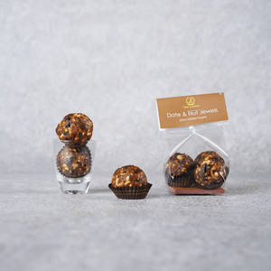 Dates And Nuts Jewels