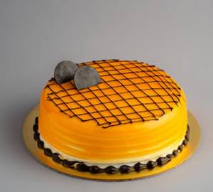 Eggless  Mango Vanilla Cake