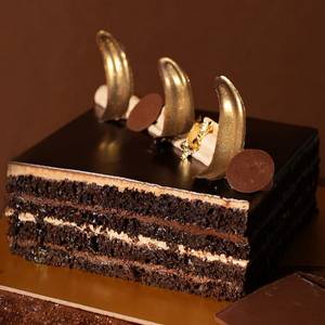Opera Chocolate Cake (550 Gms)