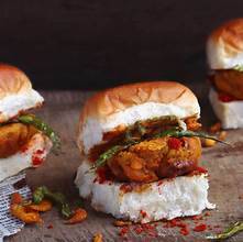 Veg Vada Pav 