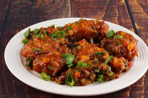 Chilly Chicken Dry (10 Pcs)