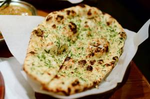 Cheese Garlic Naan