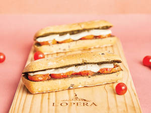 Roast Tomato, Mozzarella & Pesto Sandwich