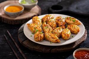 Fried Momos{Veg/Paneer}