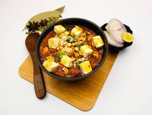 Kaju Paneer Curry