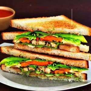 Veg club sandwich