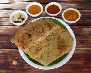 Rava Dosa(served with 2 Chutneys+sambar)
