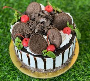 Oreo Forest Cake