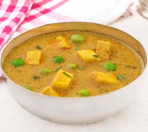 Matar paneer