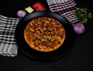 Cheesy Chicken Pizza