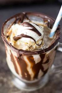 Cold Coffee with Vanilla Ice Cream