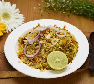 Mumbai Style Kanda Poha