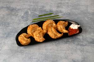 Veg Fried Momo (6 Pcs)
