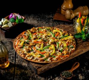 Vegetable Makhani Pizza