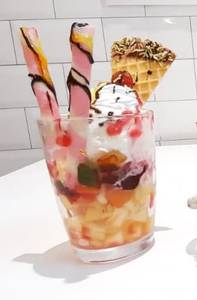 Rainbow twist