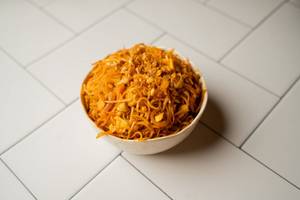 Chicken Chilly Garlic Noodles [online]