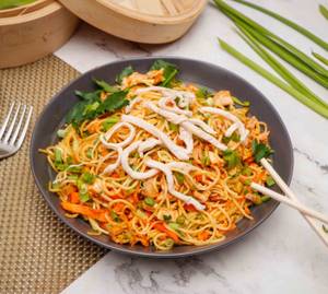 Chicken Triple Schezwan Noodles