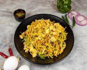 Egg Hakka Noodles