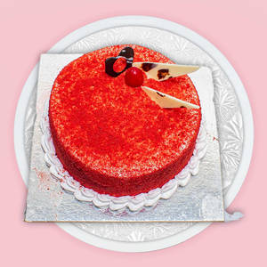 Eggless rich red velvet cake