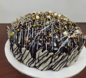 Eggless Classic Choco Feast