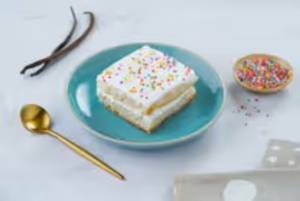 Vanilla pastry [1 piece]