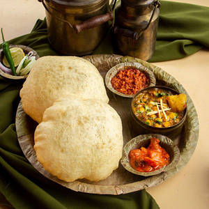 Chole Bhatura