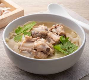 Boiled Chicken With Bamboo Shoot