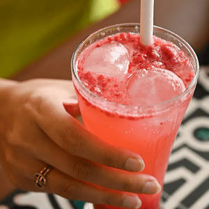 Fresh Raspberry Fizz