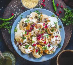 Dahi puri per plate