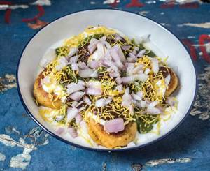 Dahi aloo chaat                                                                                           
