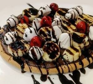 Banana Marshmellow Chocizza