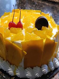 Pineapple Cake 1kg